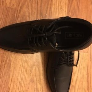 Max & Jake Size 6Y Boys Black Dress Shoes (NEW)